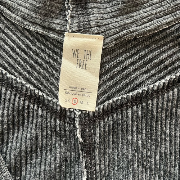 Free People long sleeve top - Picture 2 of 3